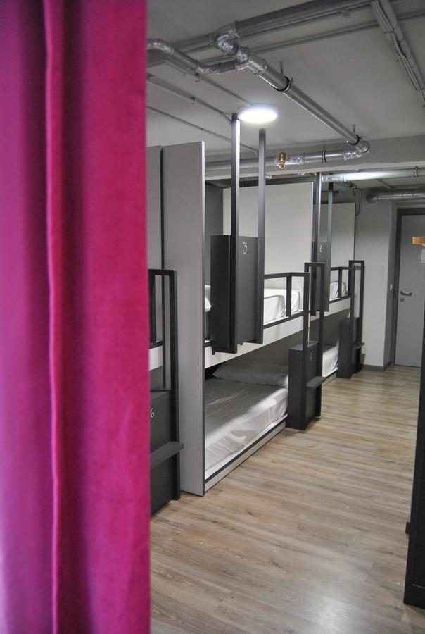 Quartier Bilbao Hostel Casco Viejo Экстерьер фото